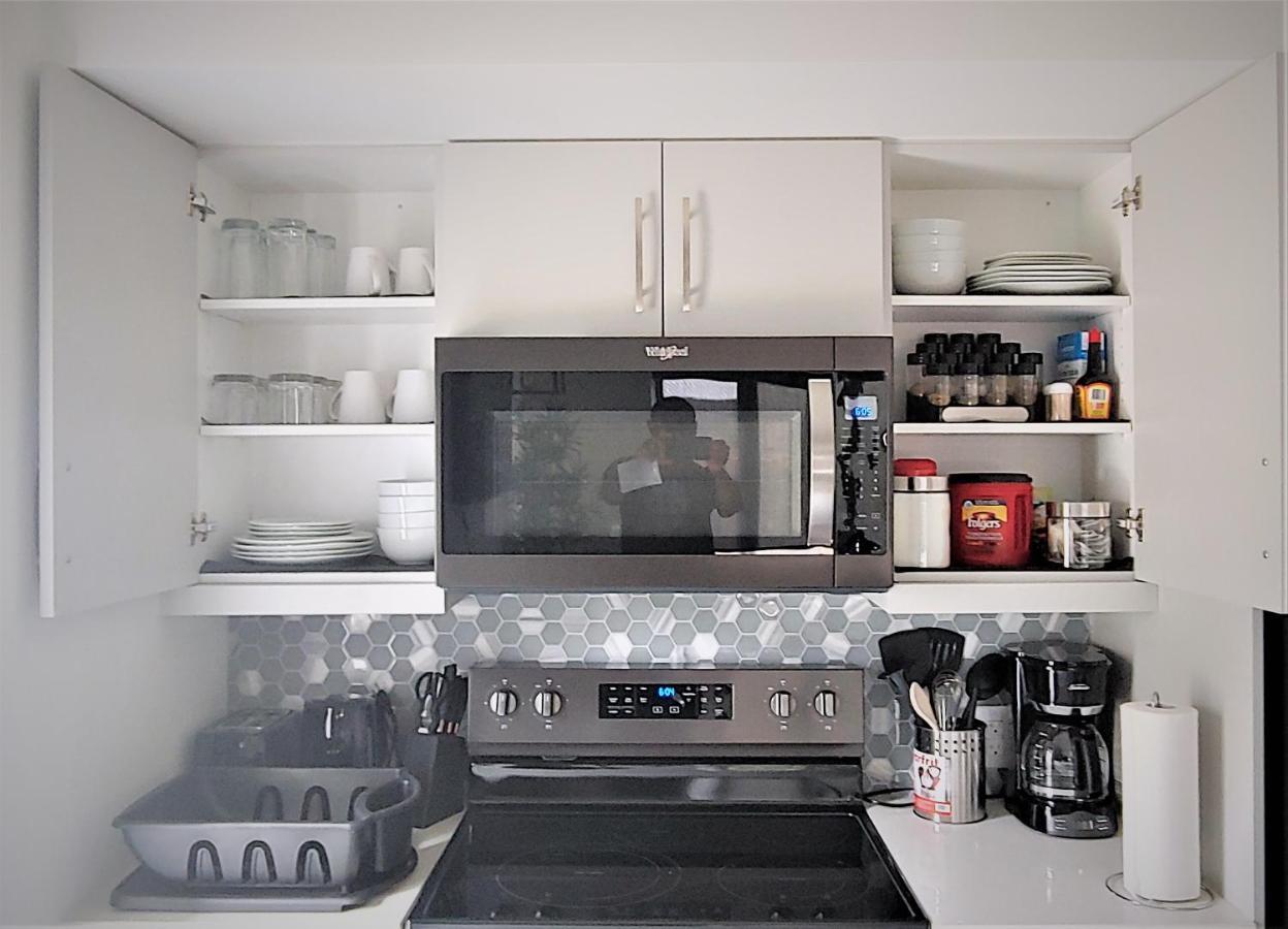 Serene 2 Bedroom Condo With Balcony And Lakeview Winnipeg Exterior foto