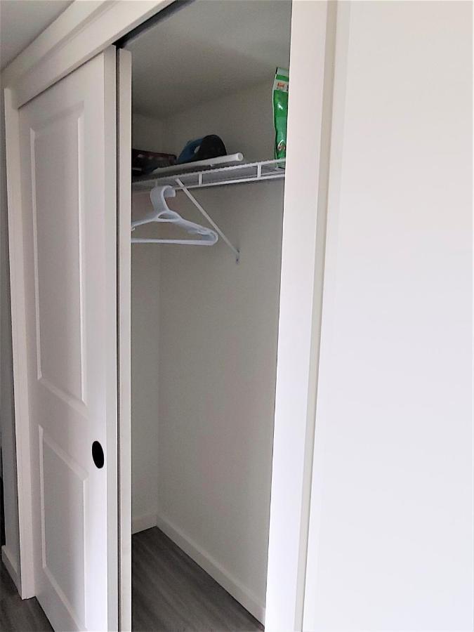 Serene 2 Bedroom Condo With Balcony And Lakeview Winnipeg Exterior foto